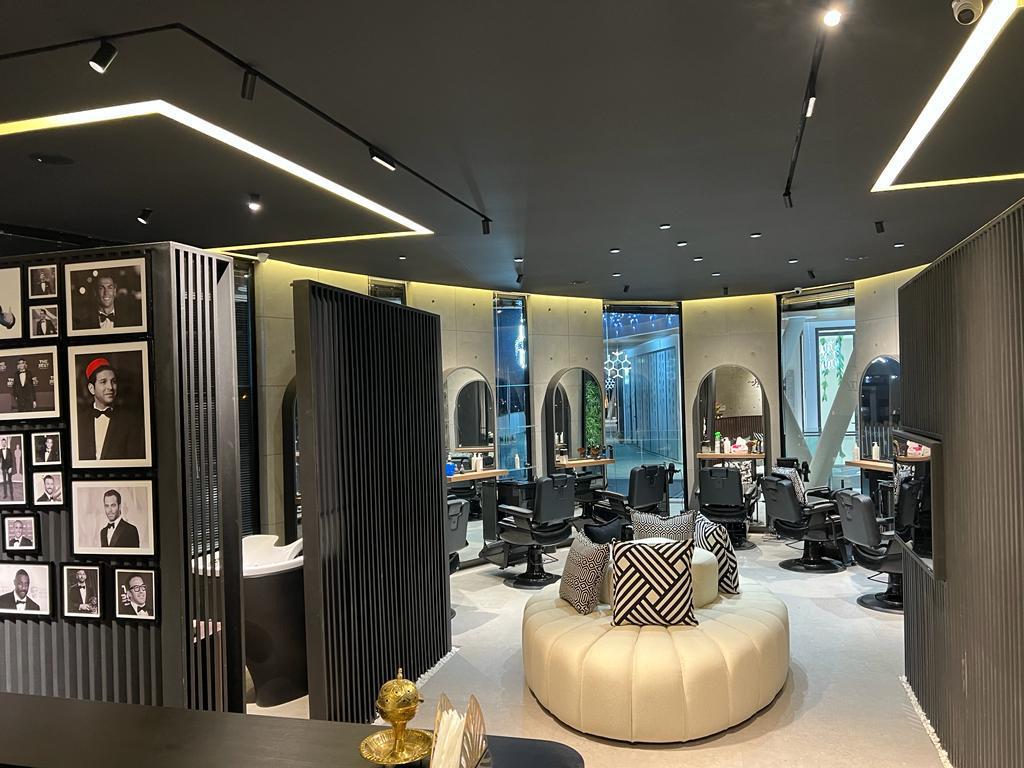 L'Atelier Pour Lui — intérieur du barbershop